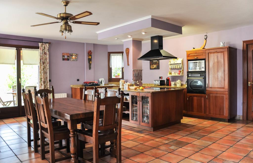 Casa Rural Goiena Mungia Bagian luar foto