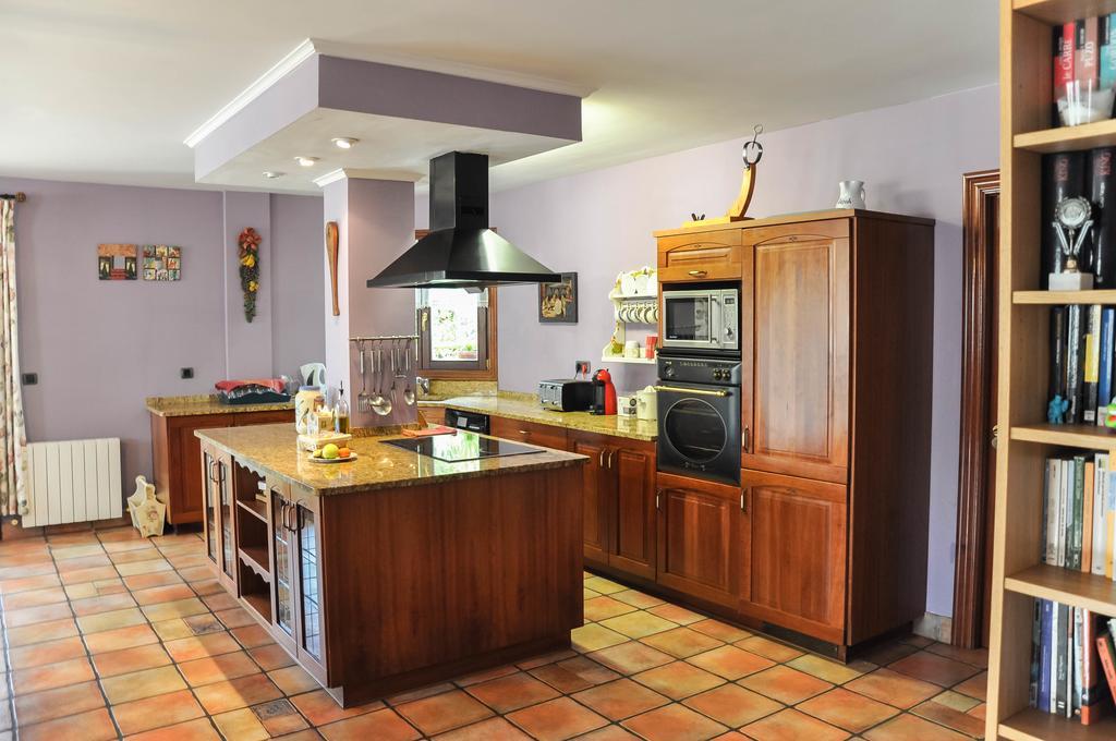 Casa Rural Goiena Mungia Bagian luar foto