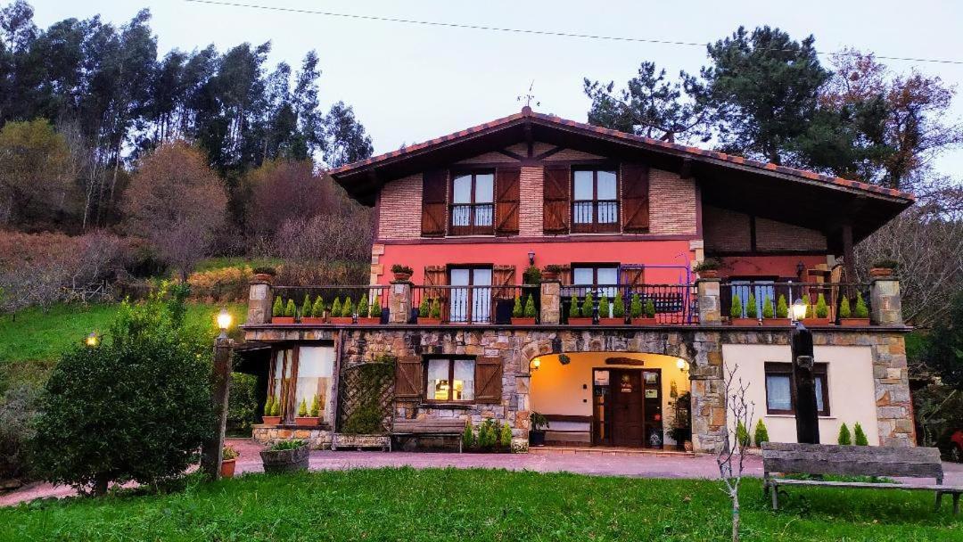 Casa Rural Goiena Mungia Bagian luar foto